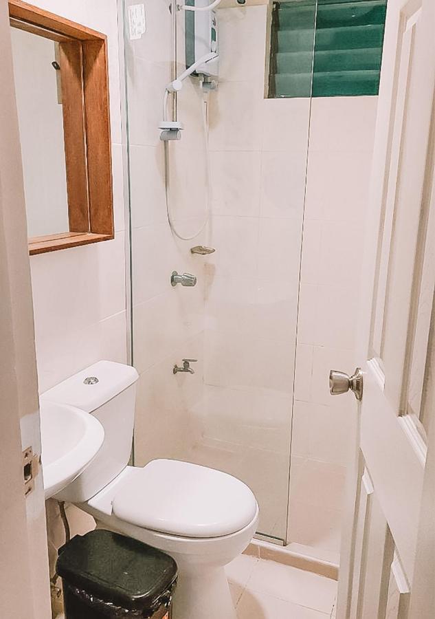 タガイタイ The Nest, Tagaytay Bed & Breakfast エクステリア 写真