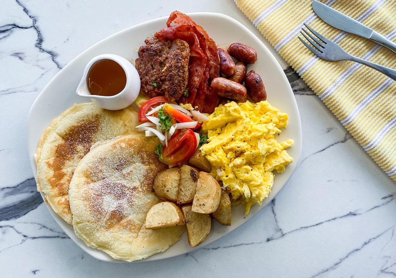 タガイタイ The Nest, Tagaytay Bed & Breakfast エクステリア 写真