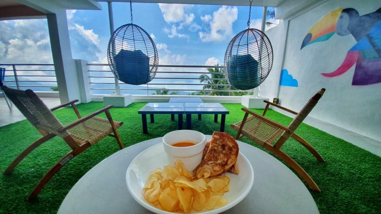 タガイタイ The Nest, Tagaytay Bed & Breakfast エクステリア 写真